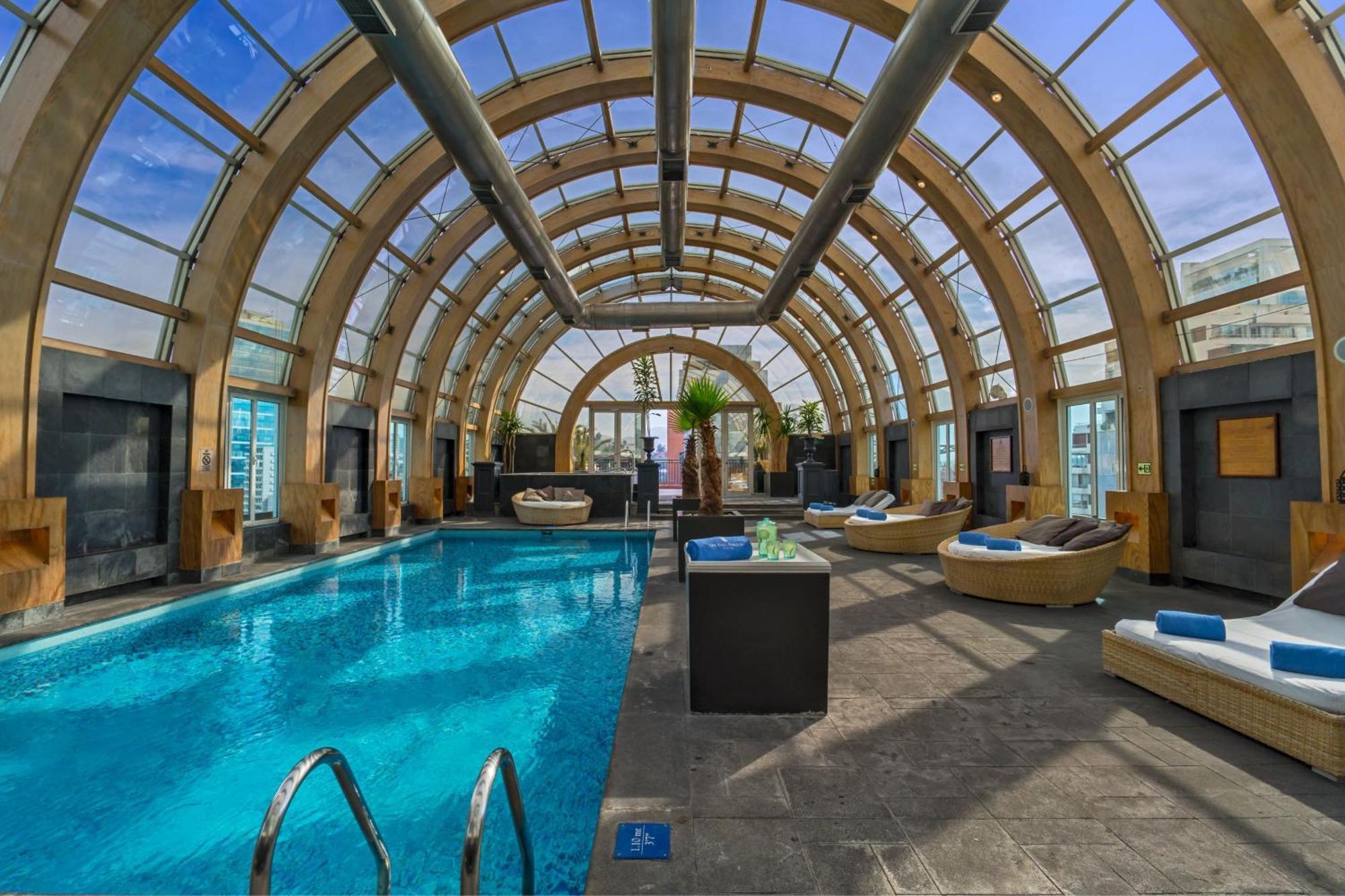 The Ritz-Carlton, Santiago Hotel Exterior foto