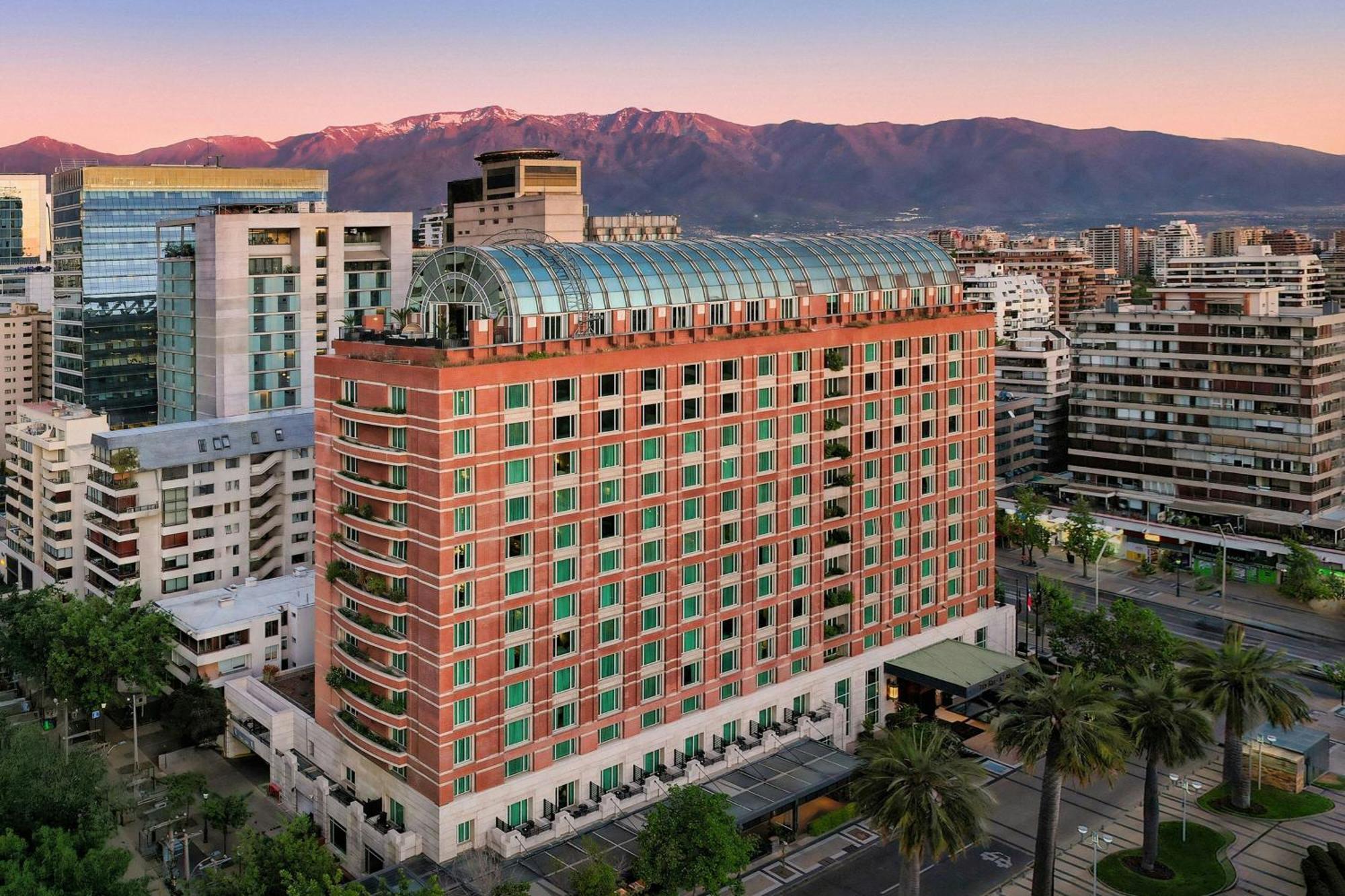 The Ritz-Carlton, Santiago Hotel Exterior foto